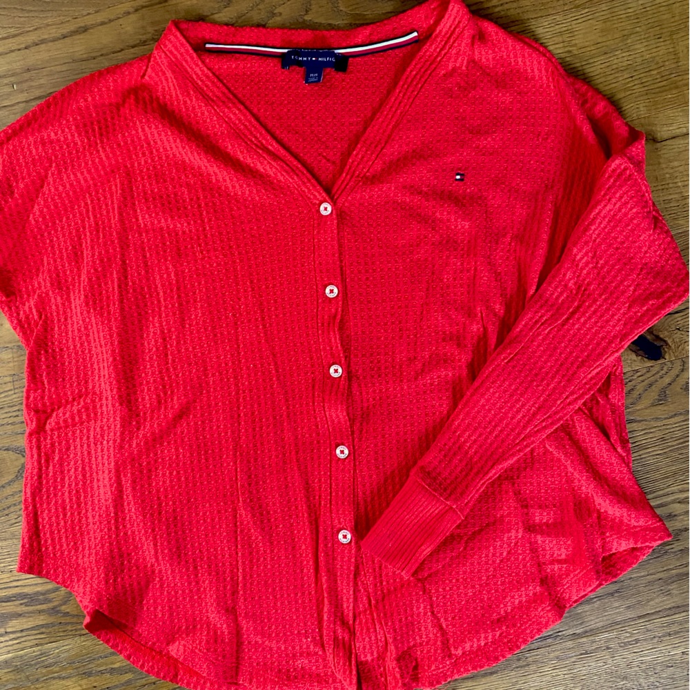 Tommy Hilfiger Women’s Long Sleeve.